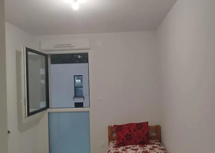 Pour Femme A * Τουλούζη